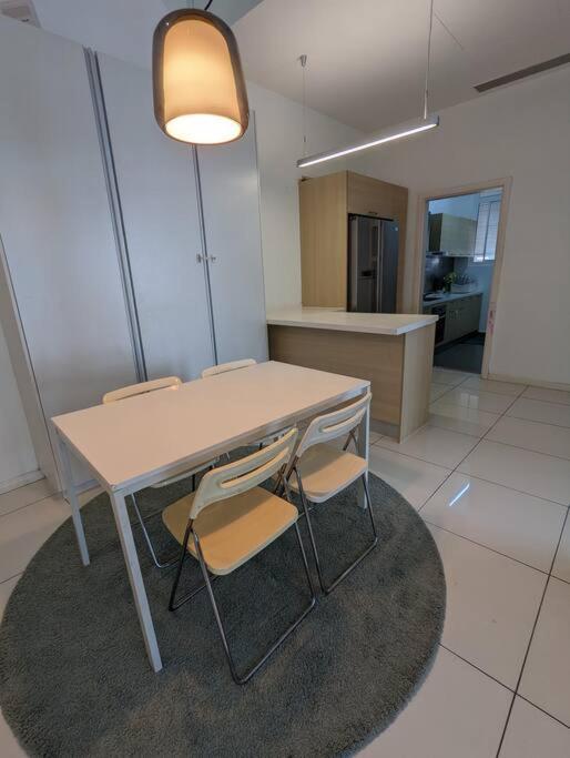 Pangsapuri Cozy Away From In Downtown Kl Kuala Lumpur