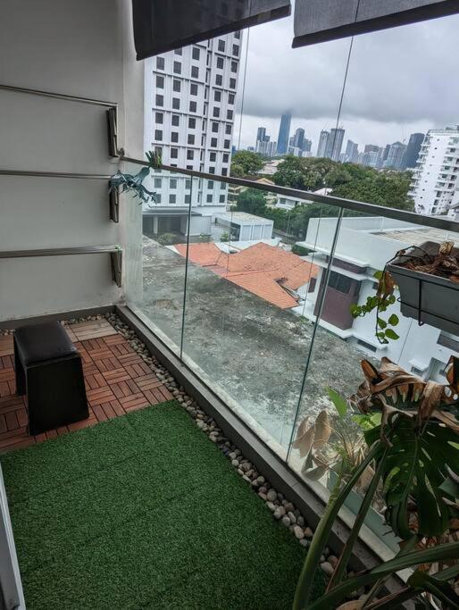 Cozy Away From In Downtown Kl Pangsapuri